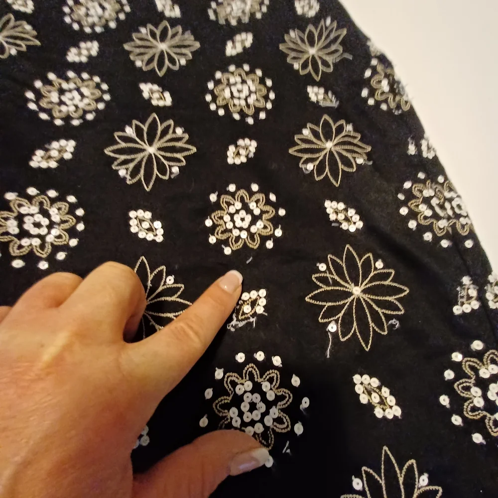 Sigrid Olsen Embroidered Sequined Straight Skirt Women's Size 2